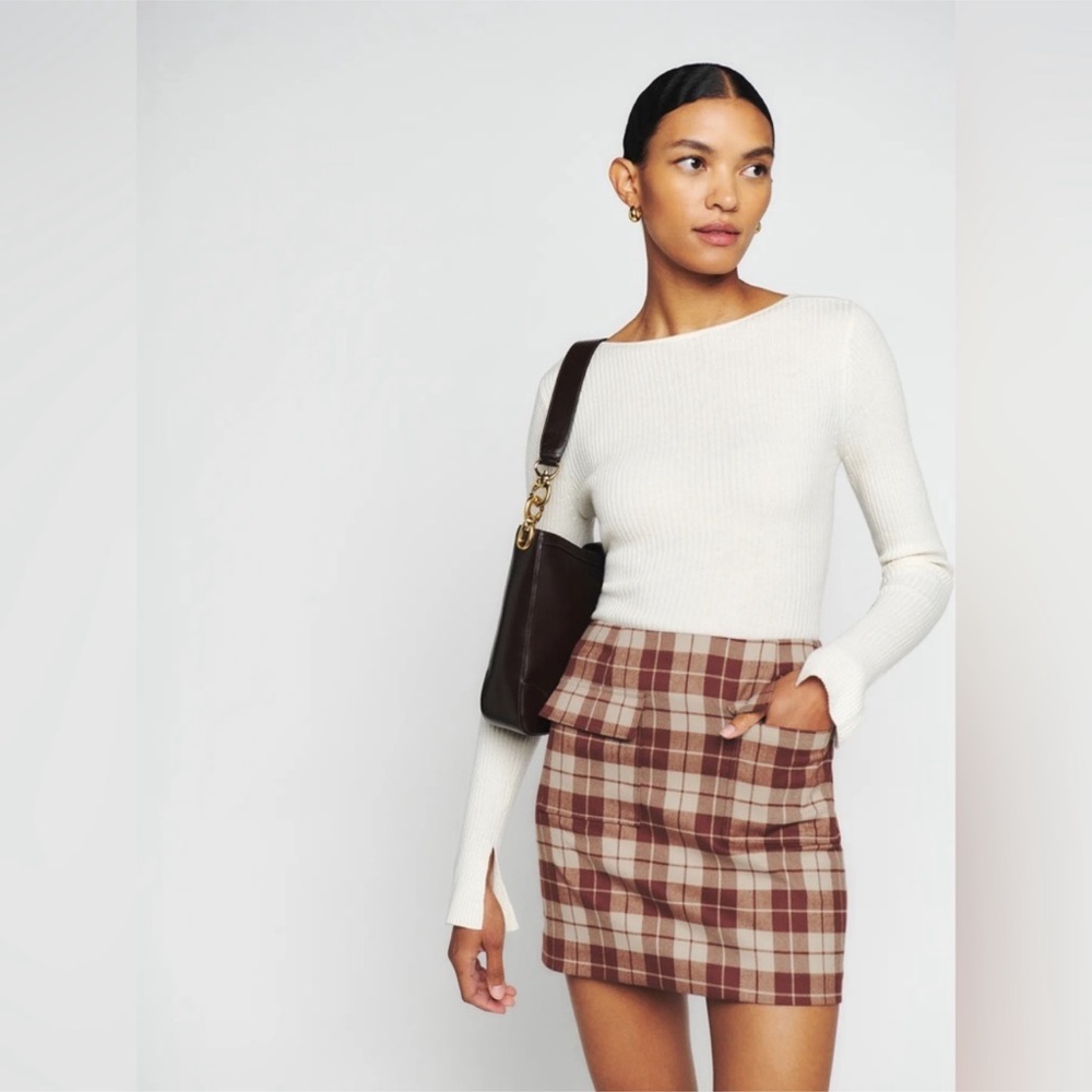 Reformation skirt plaid with front pockets